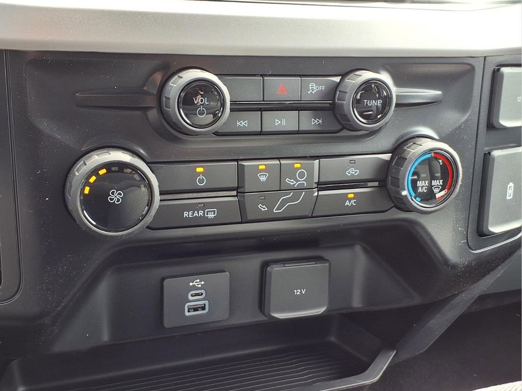 New 2026 Ford F250 XL image 7