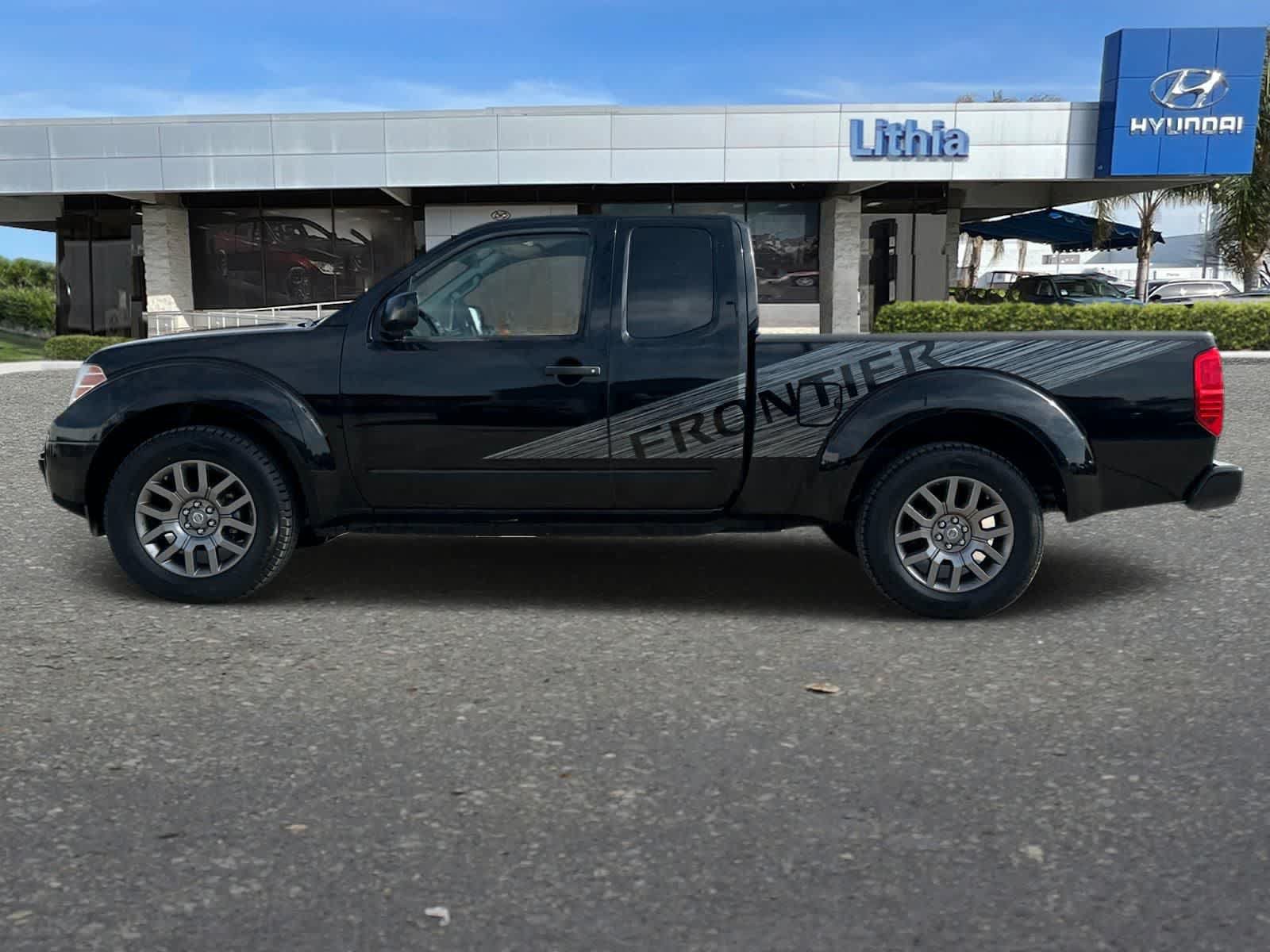 Used 2012 Nissan Frontier SV RWD image 6