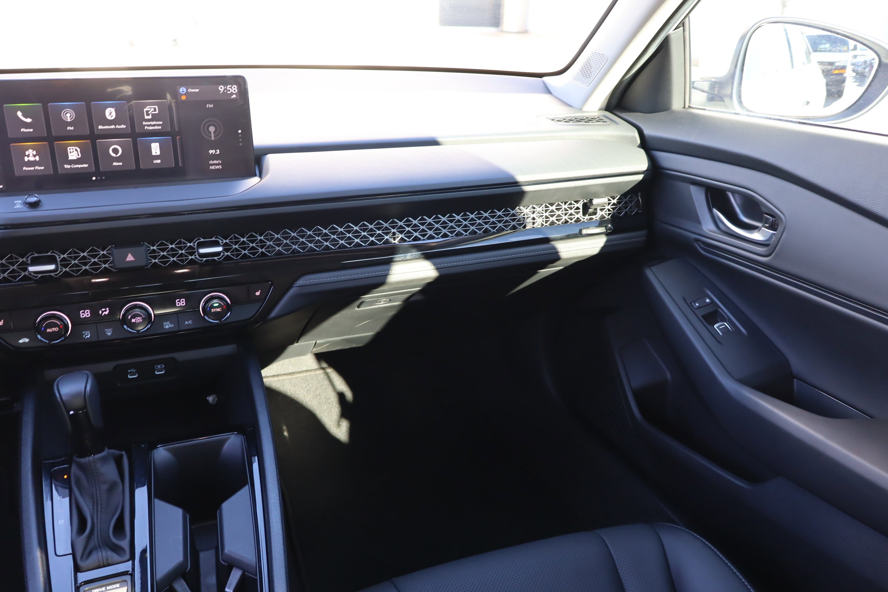 Used 2024 Honda Accord EX-L image 13