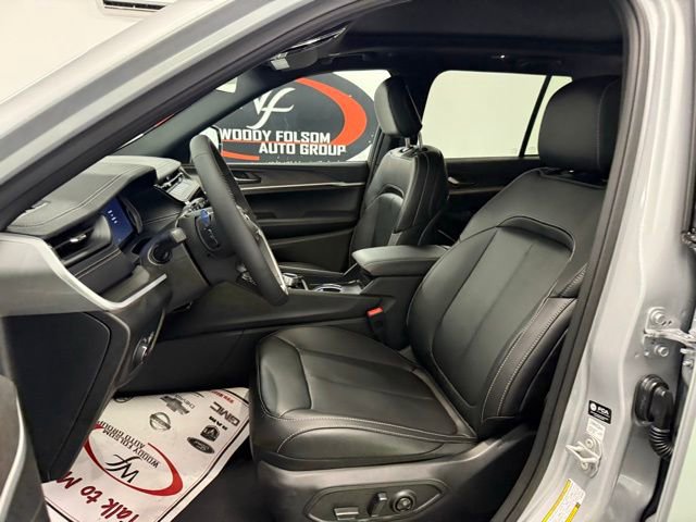 New 2026 Jeep Grand Cherokee Limited image 12