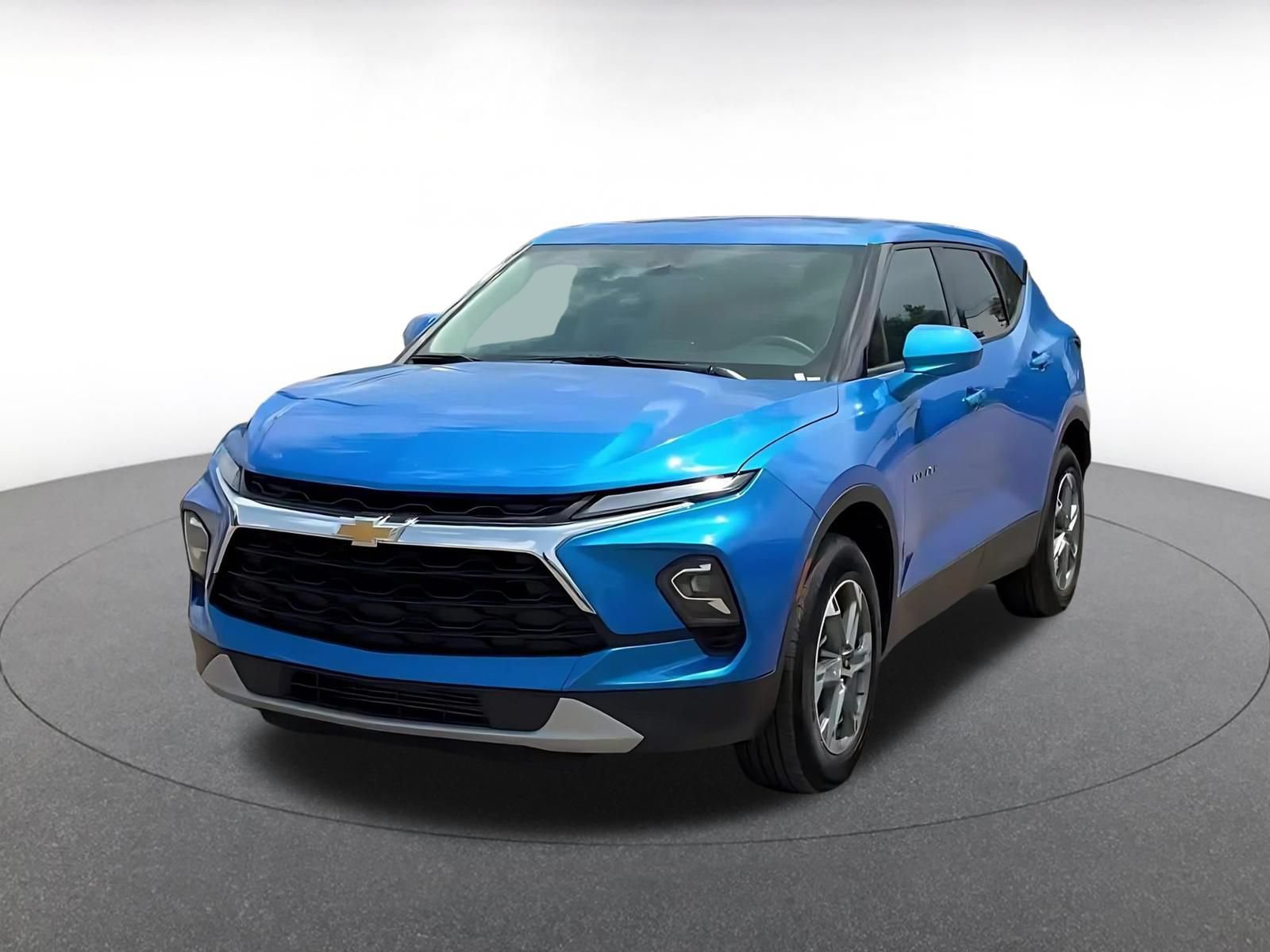 Used 2026 Chevrolet Blazer LT FWD image 5