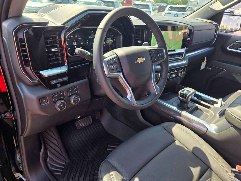 New 2026 Chevrolet Silverado 1500 LTZ w/ LTZ Premium Package image 22
