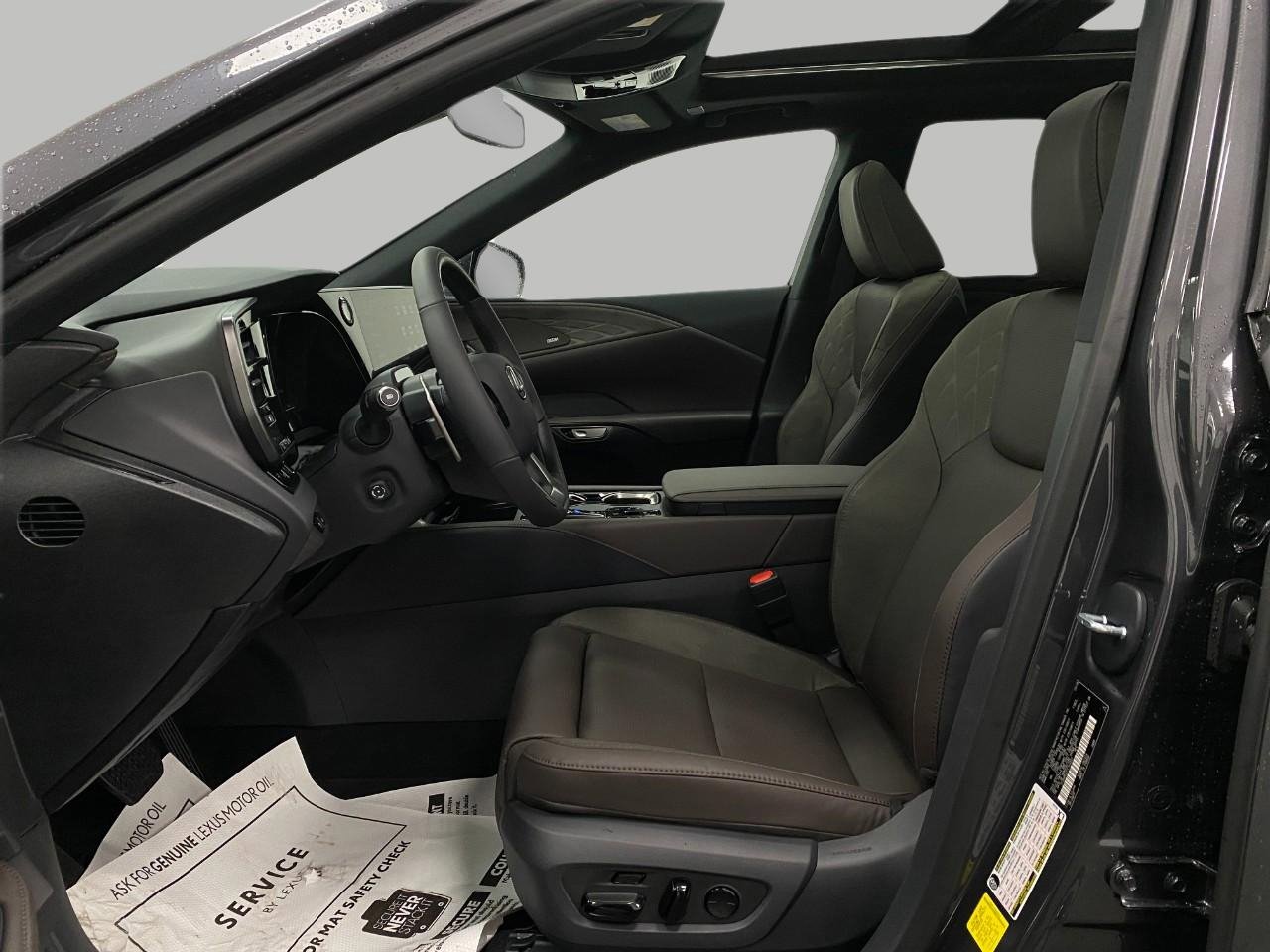 New 2026 Lexus RX 350 AWD image 30