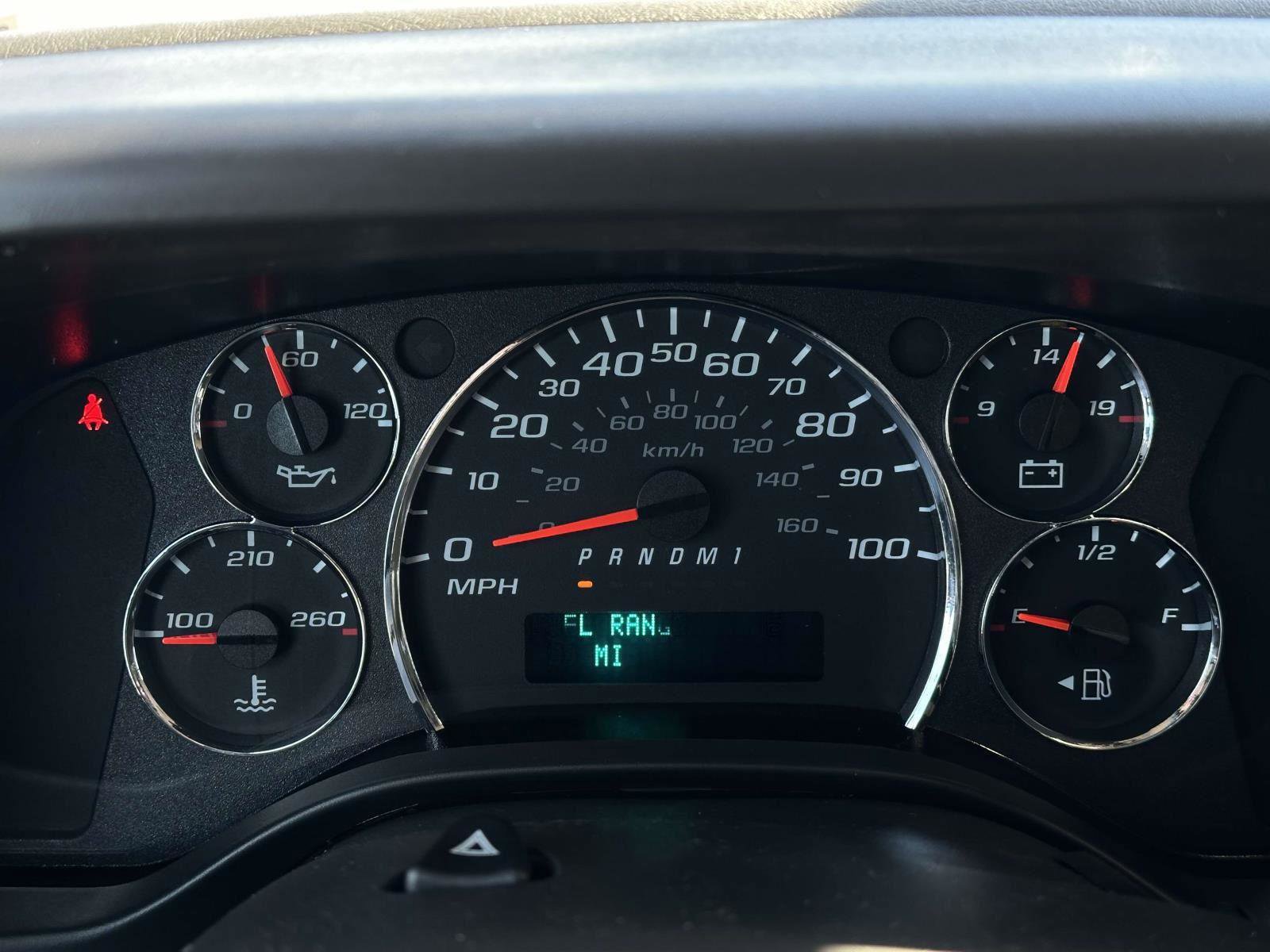 New 2025 Chevrolet Express 3500 w/ Driver Convenience Package image 7