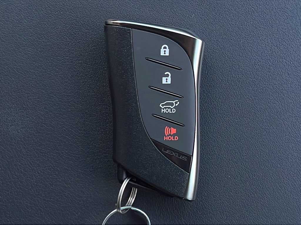 Used 2026 Lexus RX 450h AWD w/ Convenience Package image 24