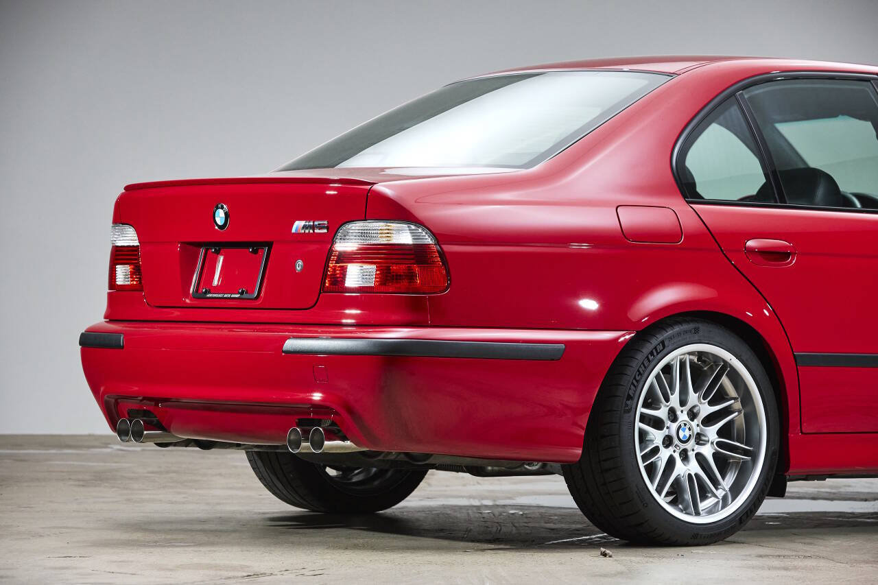 Used 2001 BMW M5 RWD image 17