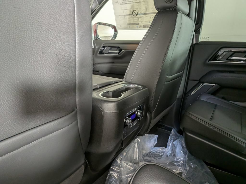 New 2026 GMC Yukon XL Denali AWD/4WD image 33