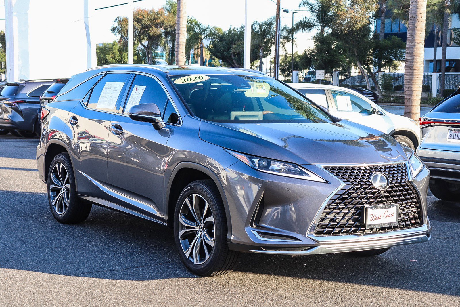 Used 2020 Lexus RX 350L FWD w/ Premium Package image 3