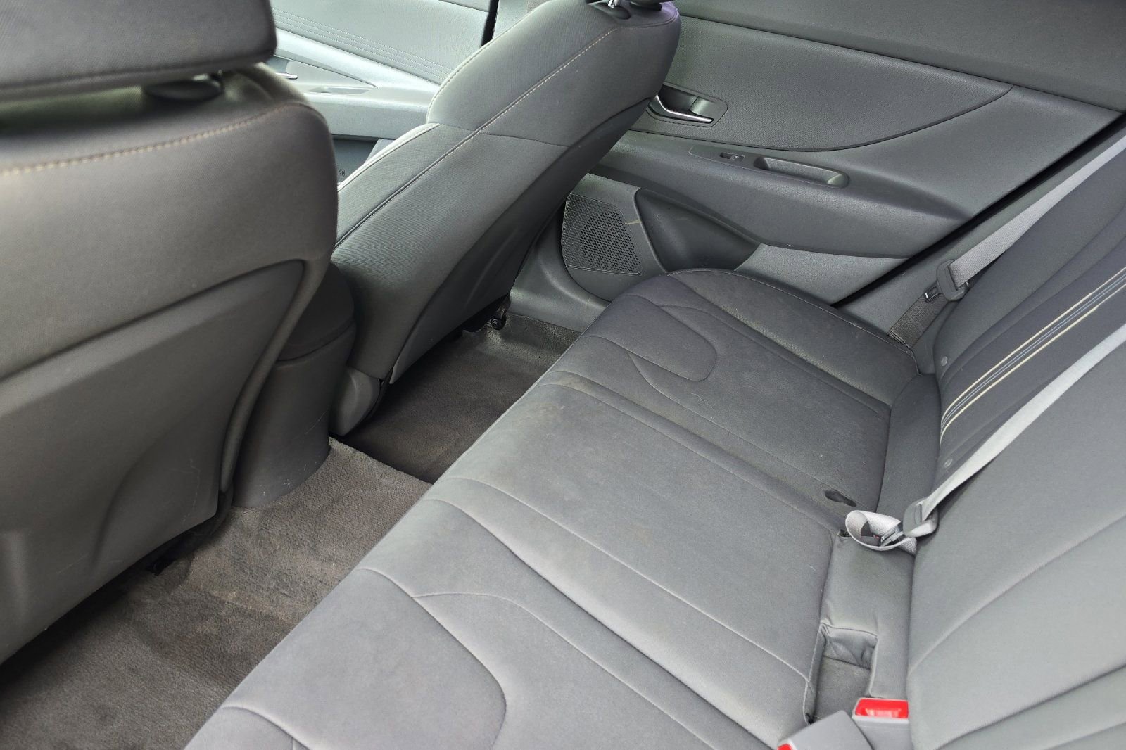 Used 2023 Hyundai Elantra Blue image 11