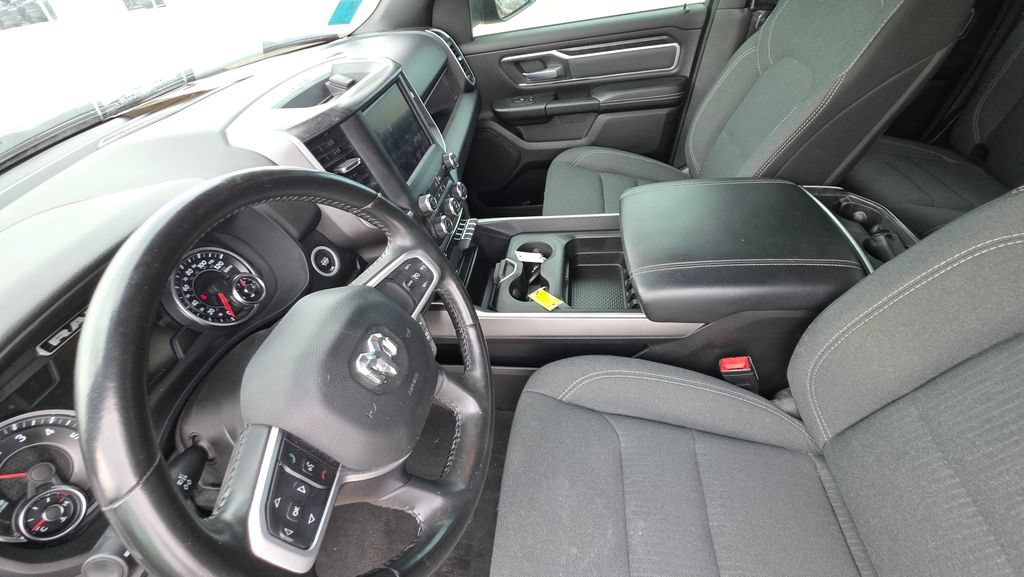 Used 2022 RAM 1500 Big Horn AWD/4WD image 12