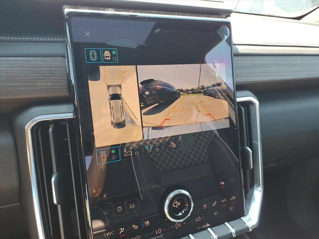 New 2026 GMC Acadia Denali w/ Super Cruise Package AWD/4WD image 21
