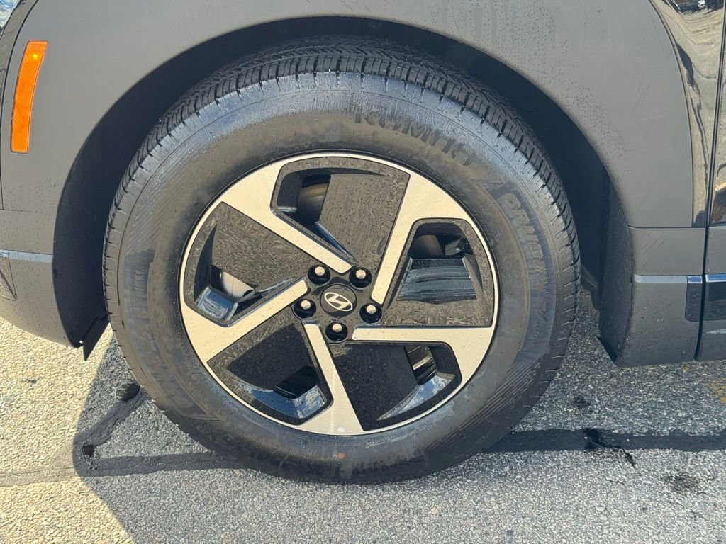 New 2026 Hyundai Ioniq 9 SE AWD/4WD image 9