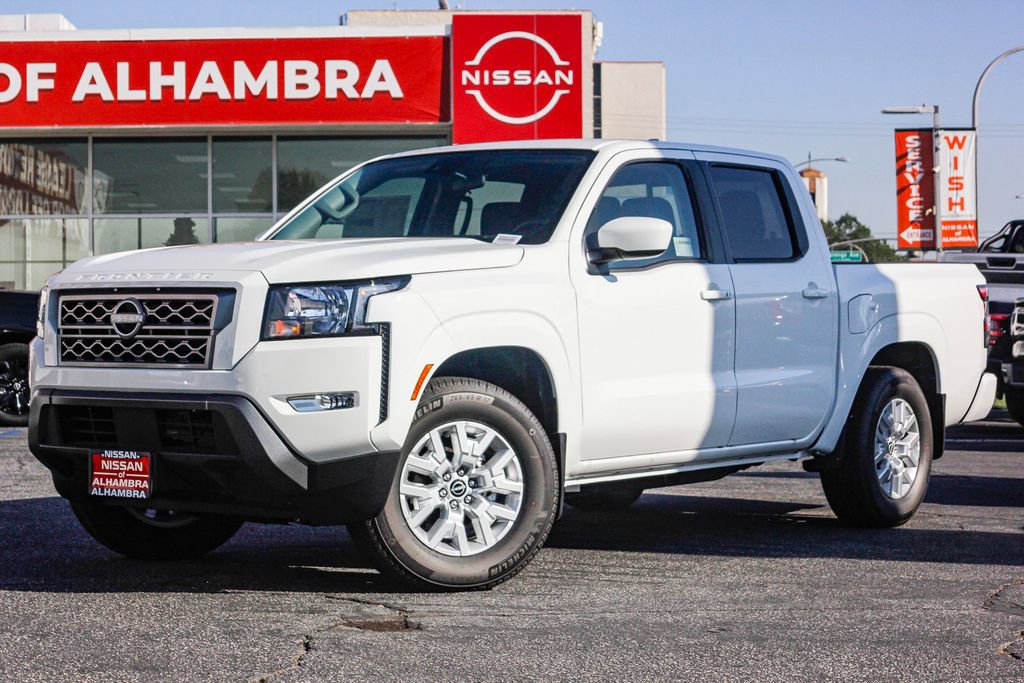 New 2024 Nissan Frontier SV w/ SV Convenience Package image 2