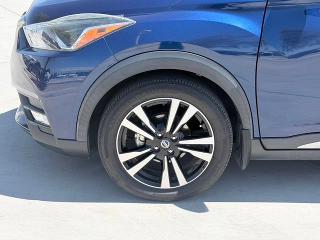 Certified 2019 Nissan Kicks SR w/ SR Premium Package FWD image 31