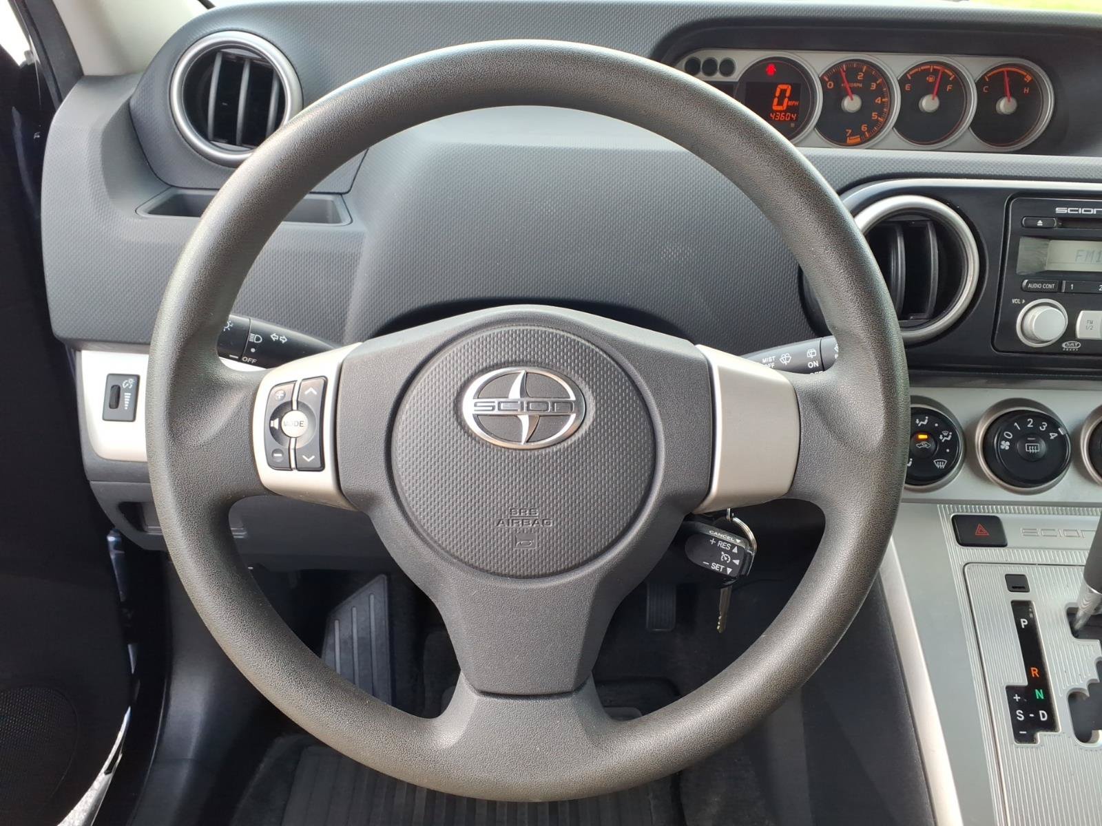 Used 2008 Scion xB FWD image 18