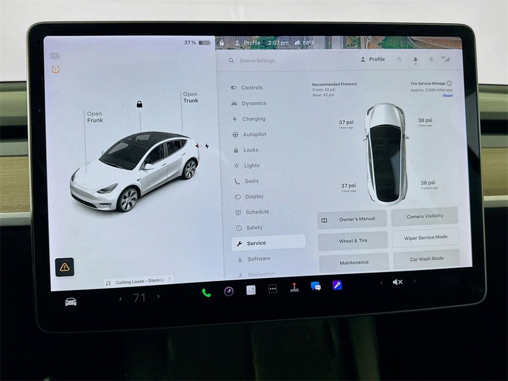 Used 2021 Tesla Model Y Long Range image 47