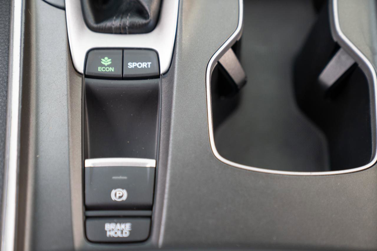 Used 2020 Honda Accord Sport image 32