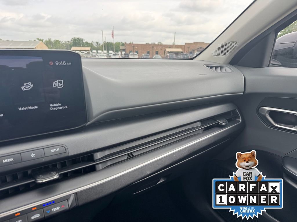 Used 2025 Kia K4 FWD image 32