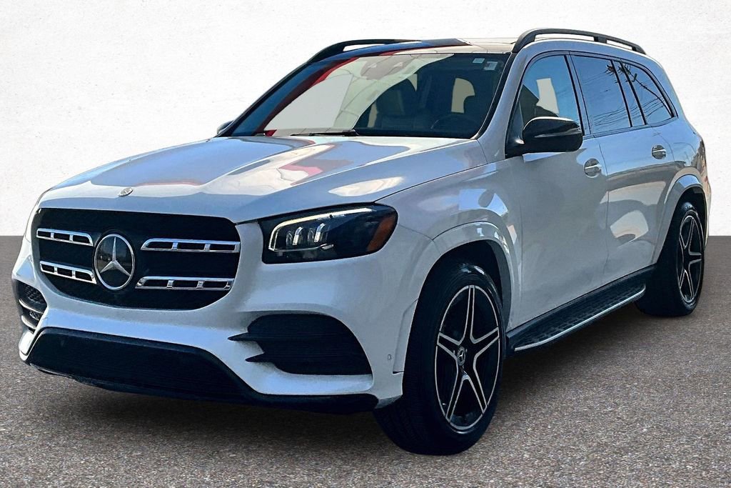 Used 2021 Mercedes-Benz GLS 580 4MATIC image 4