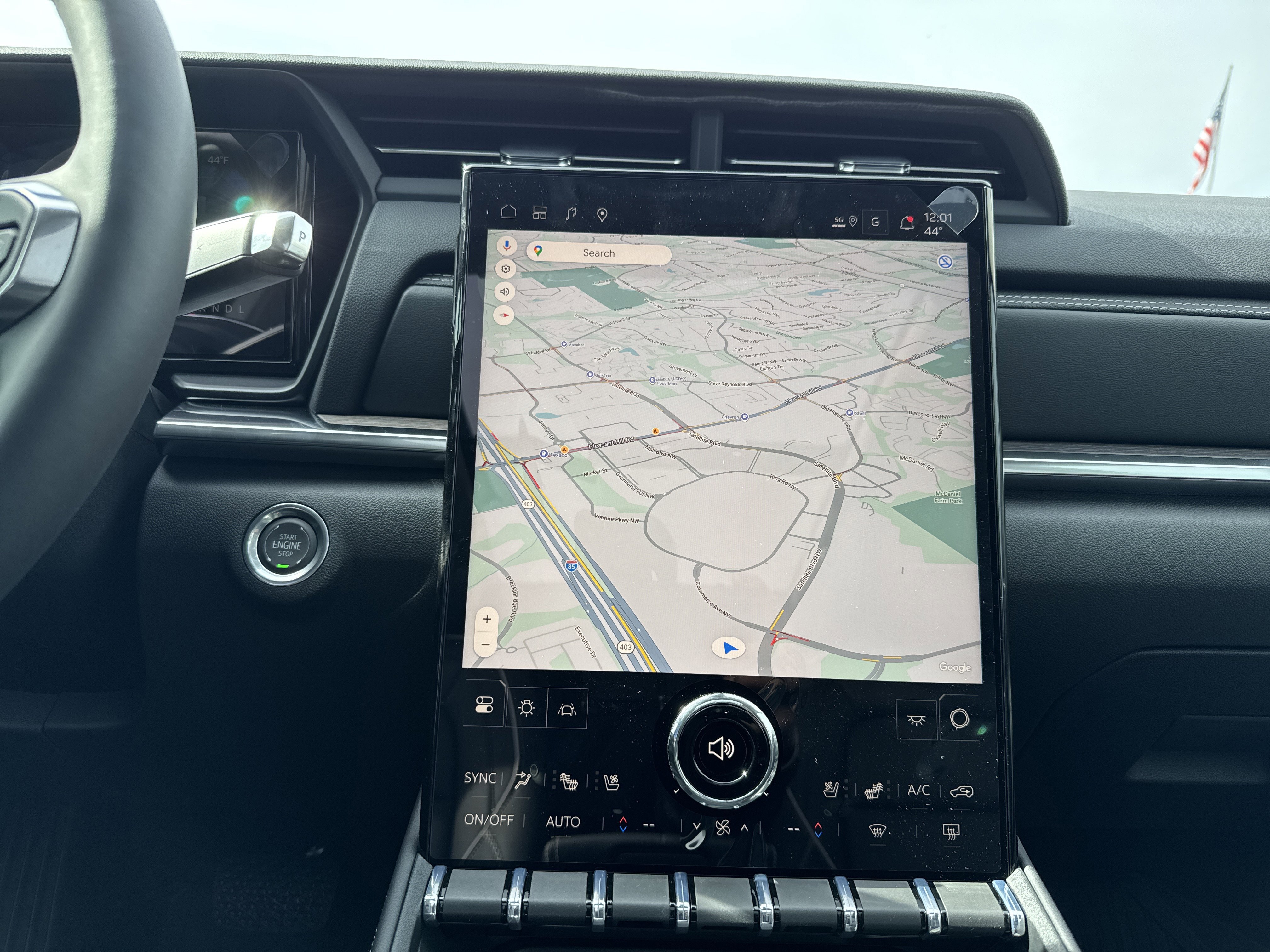 New 2026 GMC Terrain Denali w/ LPO, Floor Liner Package image 29