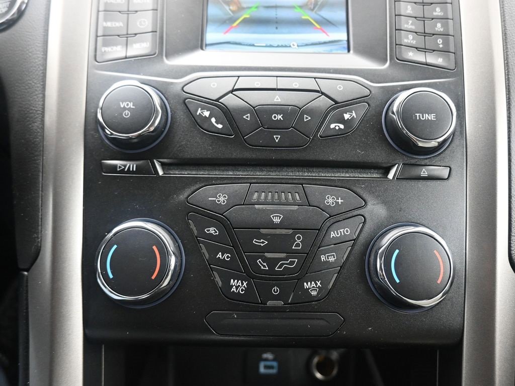 Used 2018 Ford Fusion S image 18