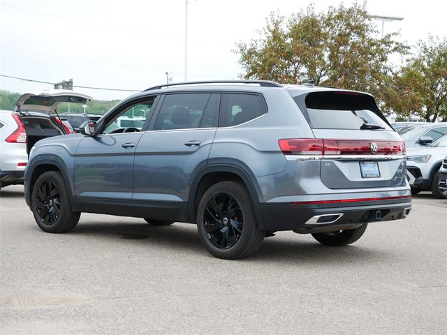 Certified 2025 Volkswagen Atlas SE image 5