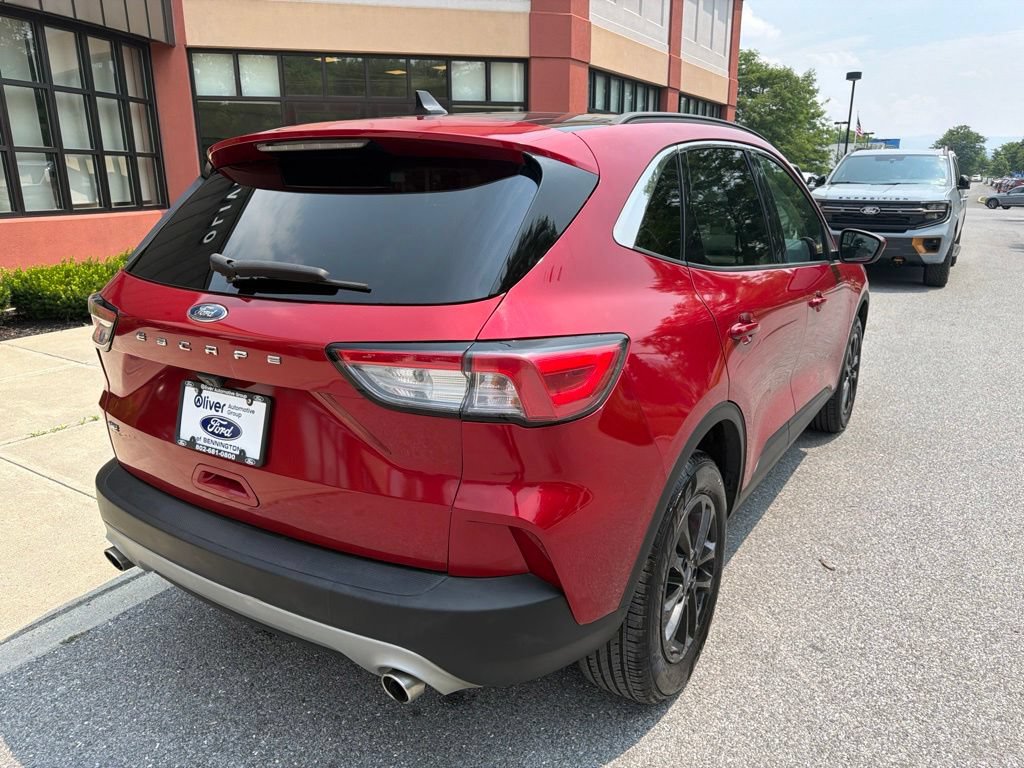 Used 2021 Ford Escape SE w/ Convenience Package AWD/4WD image 7