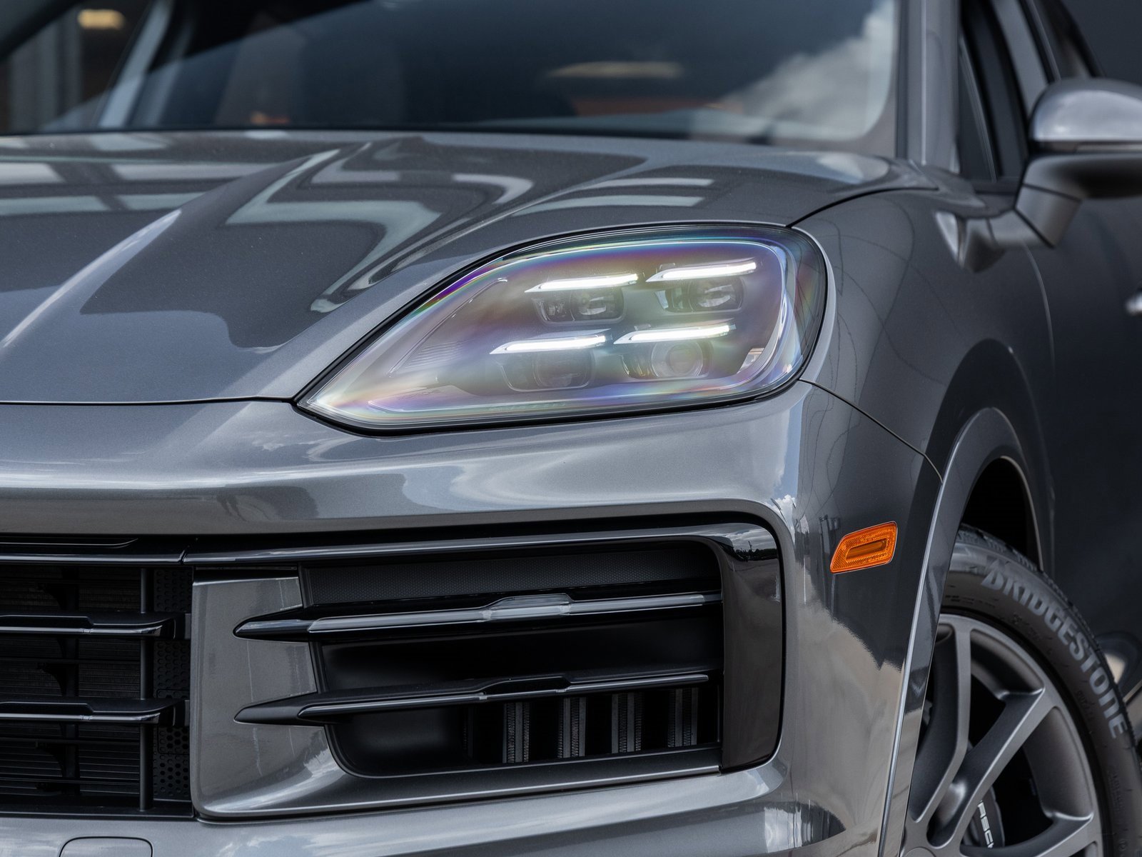 Certified 2025 Porsche Cayenne Coupe image 17