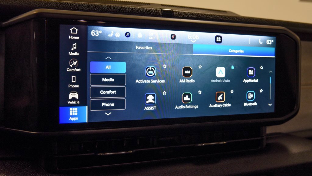 Used 2024 Jeep Wrangler Unlimited w/ Convenience Group image 22