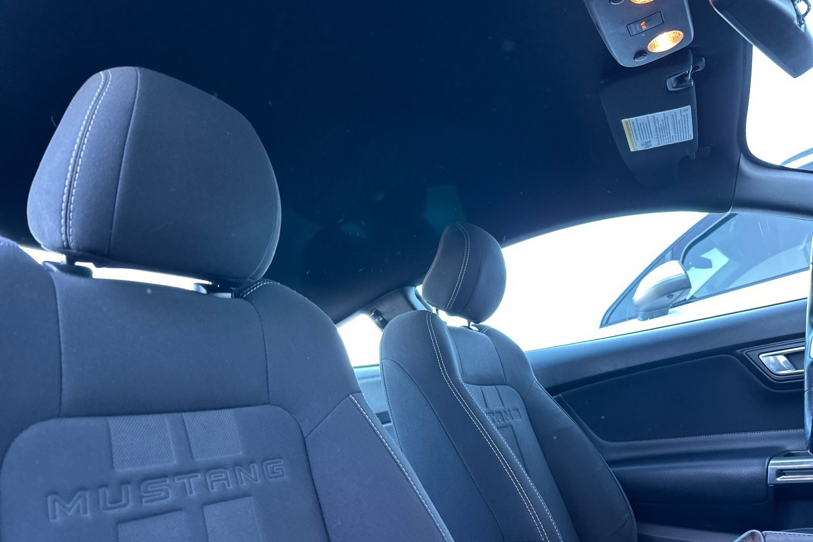 Used 2018 Ford Mustang EcoBoost image 16