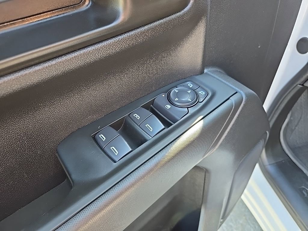 Used 2025 Chevrolet Silverado 1500 Custom AWD/4WD image 41