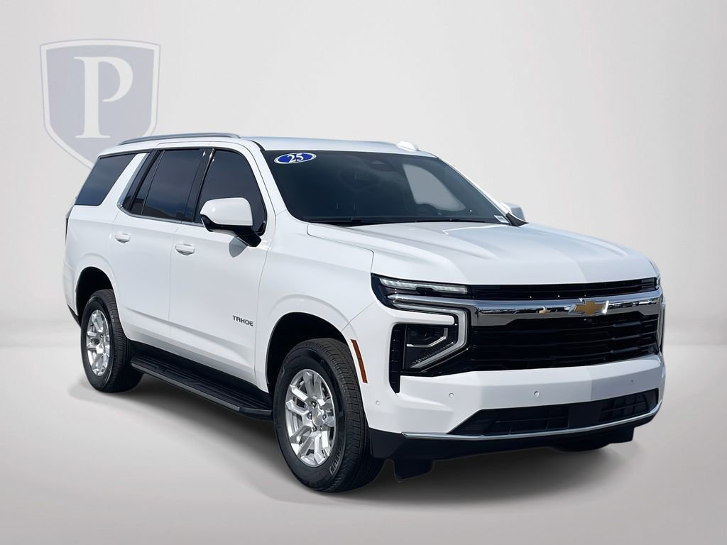 Used 2025 Chevrolet Tahoe LS image 1