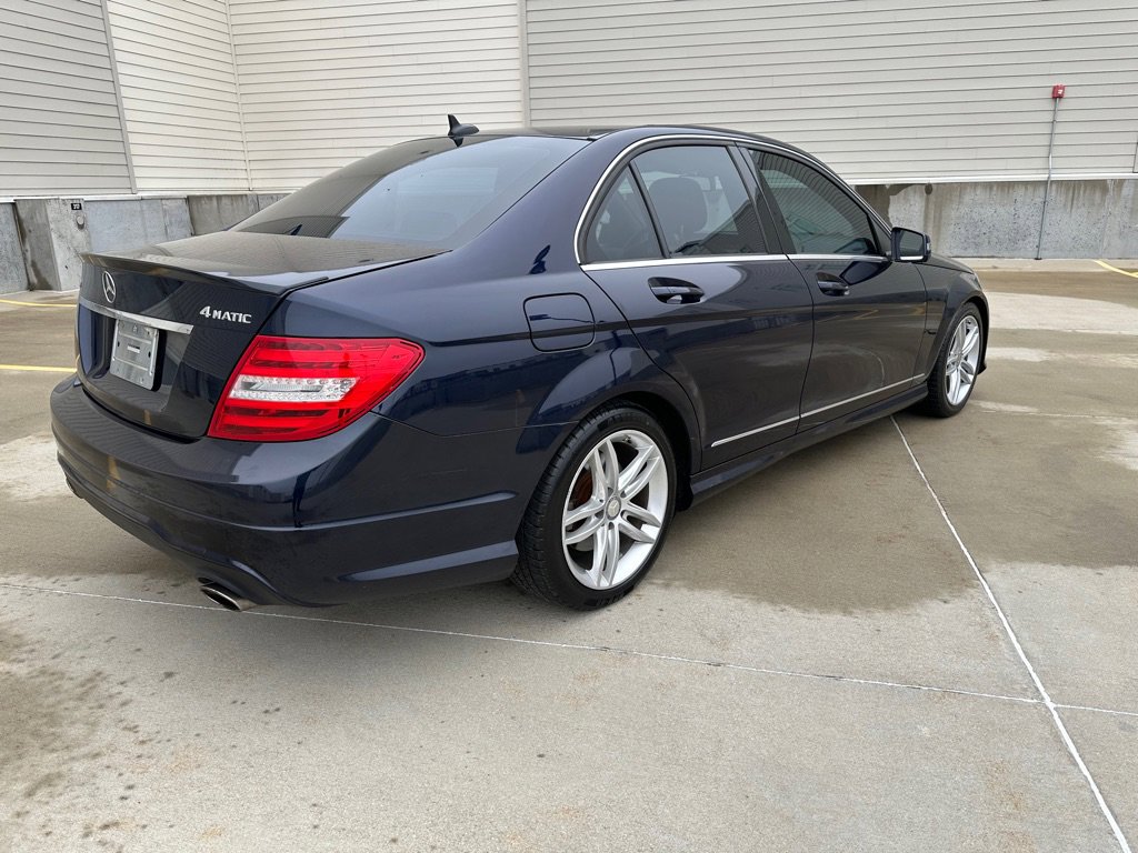 Used 2013 Mercedes-Benz C 300 4MATIC Sedan image 7