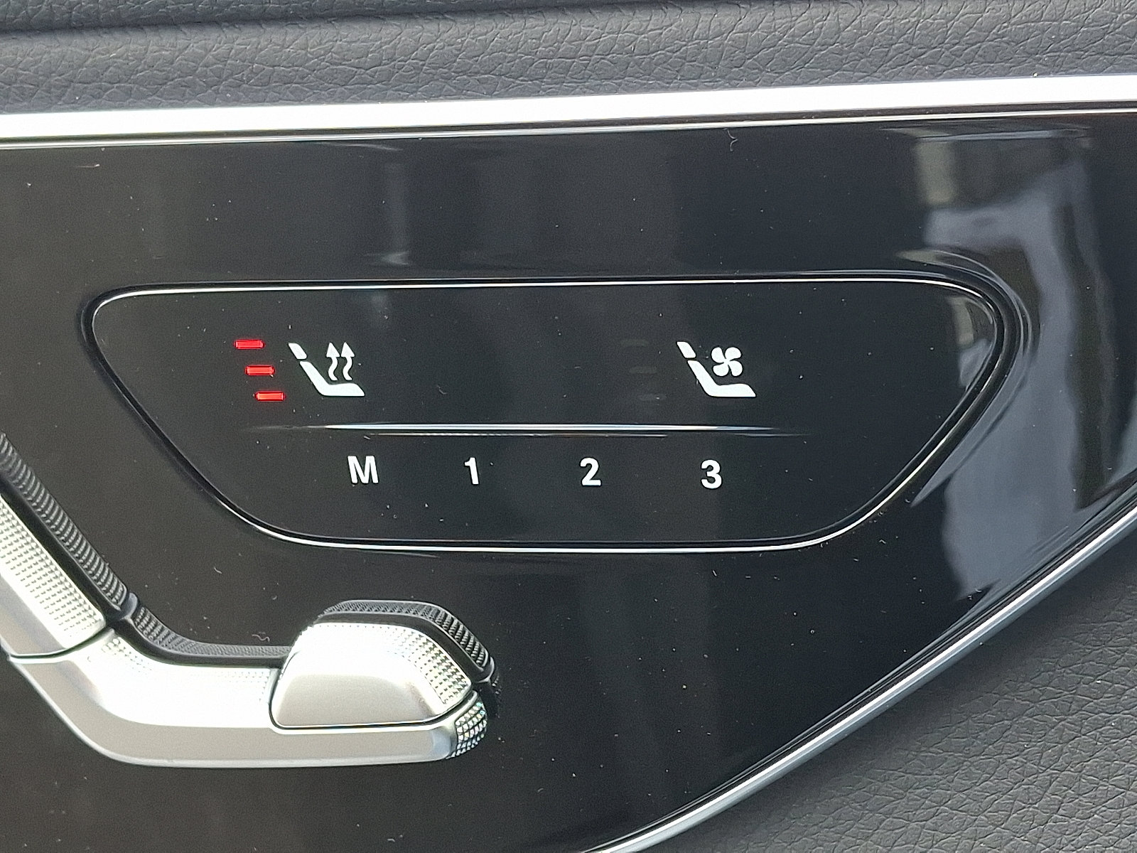 New 2026 Mercedes-Benz GLC 300 4MATIC image 17