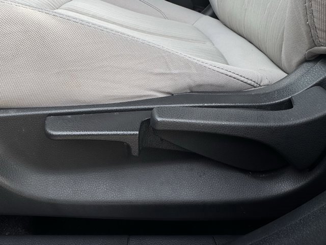 Used 2018 Mitsubishi Eclipse Cross SE image 29