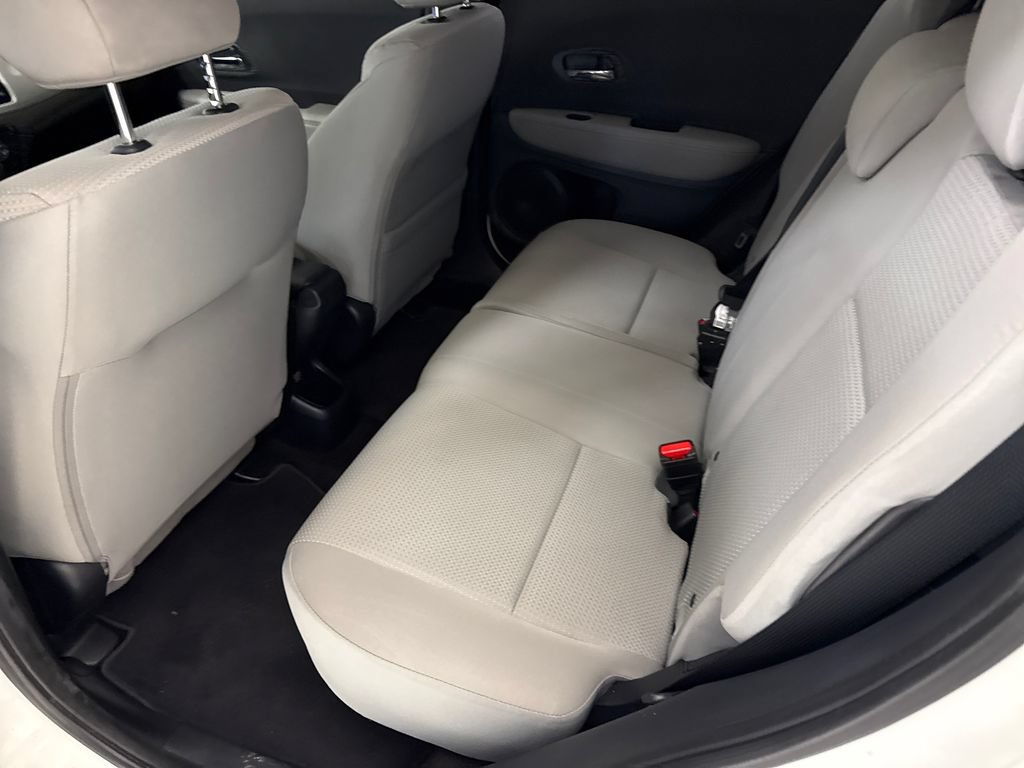 Certified 2022 Honda HR-V LX image 16