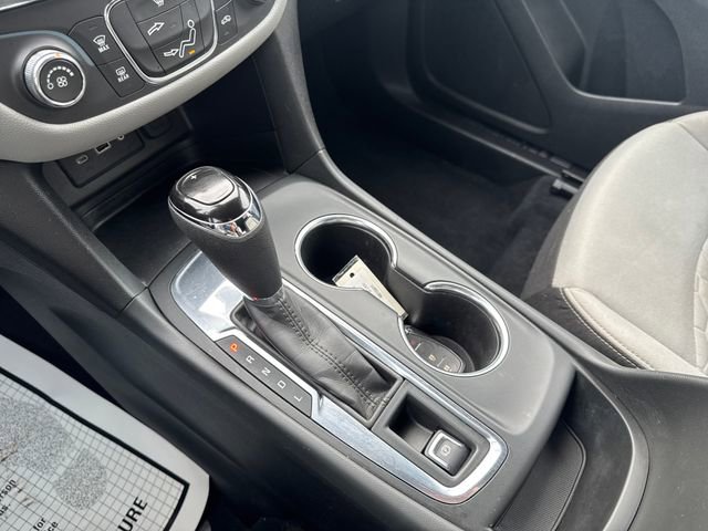 Used 2021 Chevrolet Equinox LS w/ LS Convenience Package FWD image 21