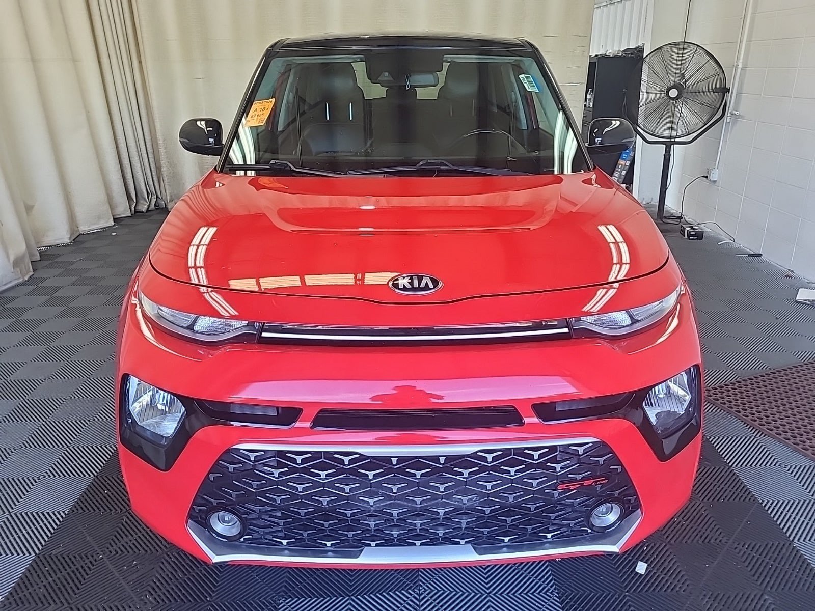 Used 2020 Kia Soul GT-Line FWD image 3
