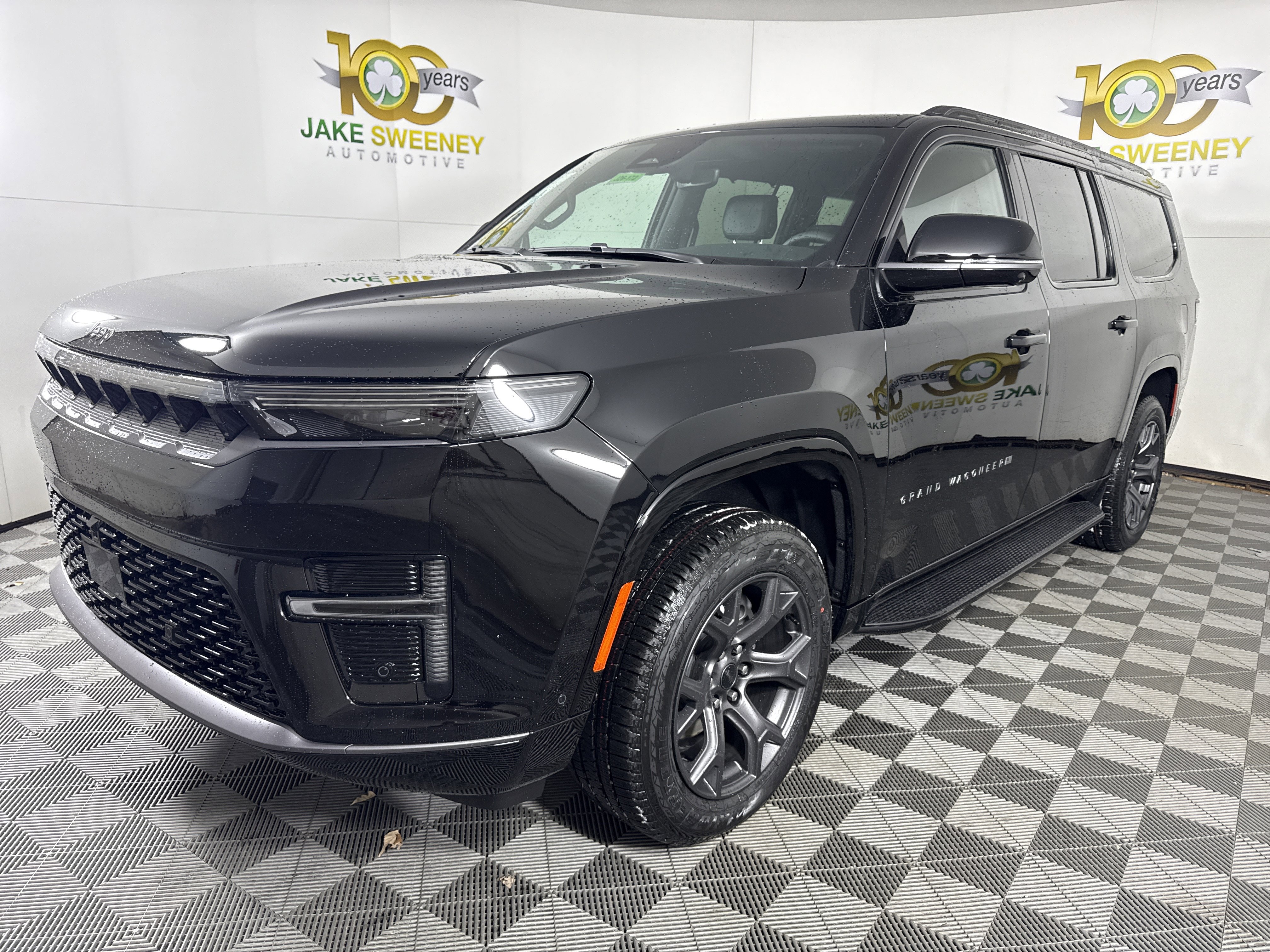 New 2026 Jeep Grand Wagoneer L Limited w/ Convenience Group I image 3