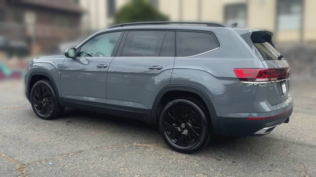 New 2026 Volkswagen Atlas SE FWD image 6