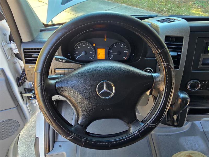 Used 2011 Mercedes-Benz Sprinter 3500 w/ Premium Pkg image 9