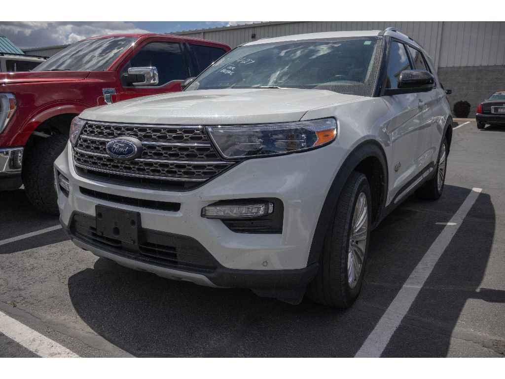 Used 2023 Ford Explorer King Ranch w/ Technology Package AWD/4WD image 3