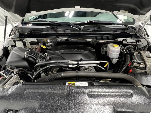 Used 2018 RAM 2500 Tradesman w/ Chrome Appearance Group image 23