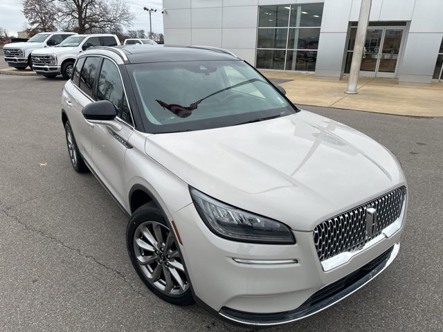 Used 2021 Lincoln Corsair AWD w/ Premium Package image 6