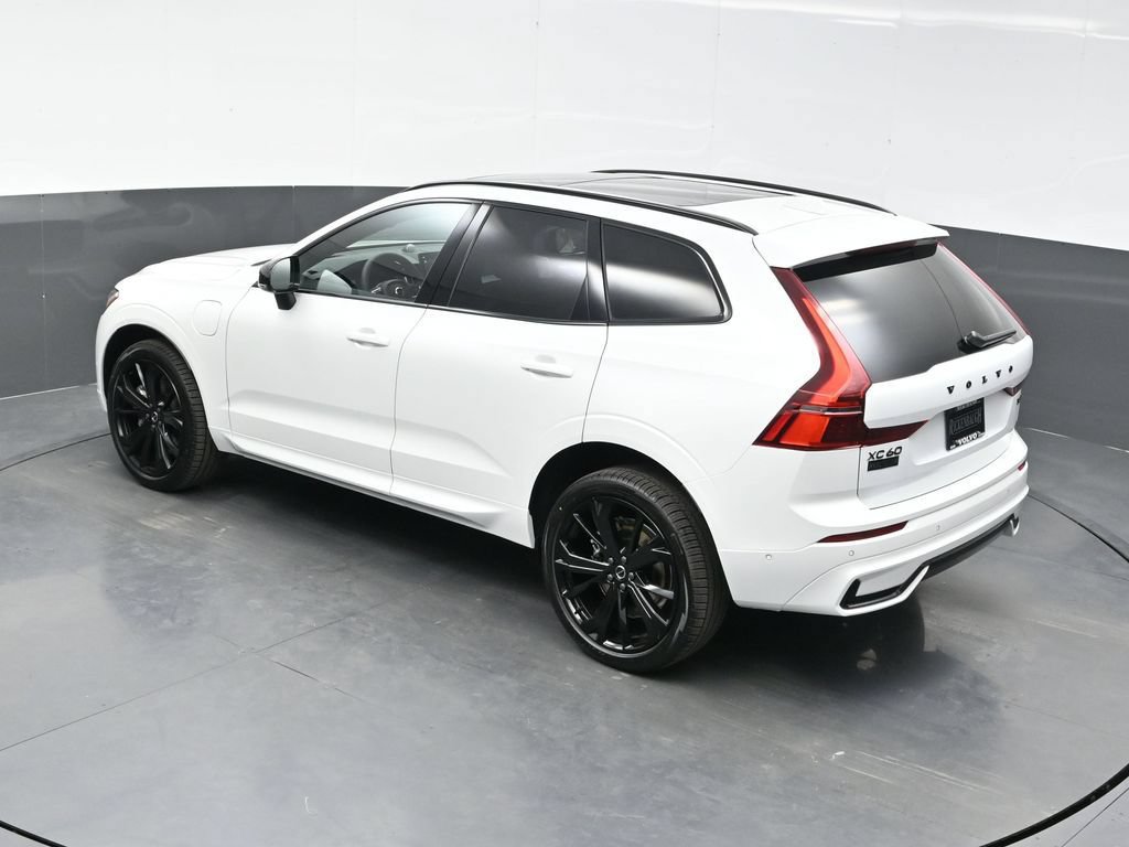New 2026 Volvo XC60 T8 Ultra w/ Climate Package AWD/4WD image 40