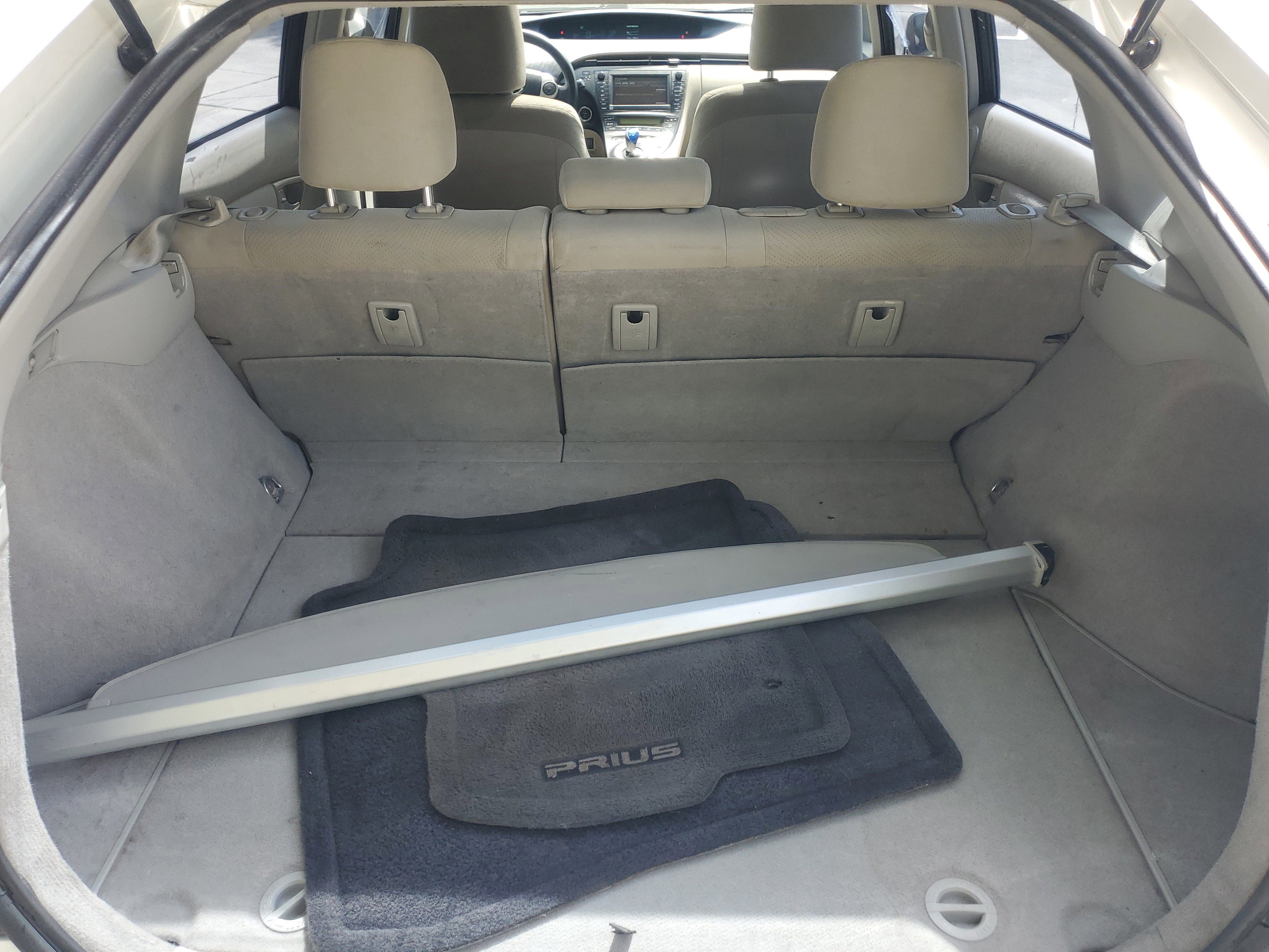 Used 2011 Toyota Prius Three w/ Solar Roof Pkg FWD image 9