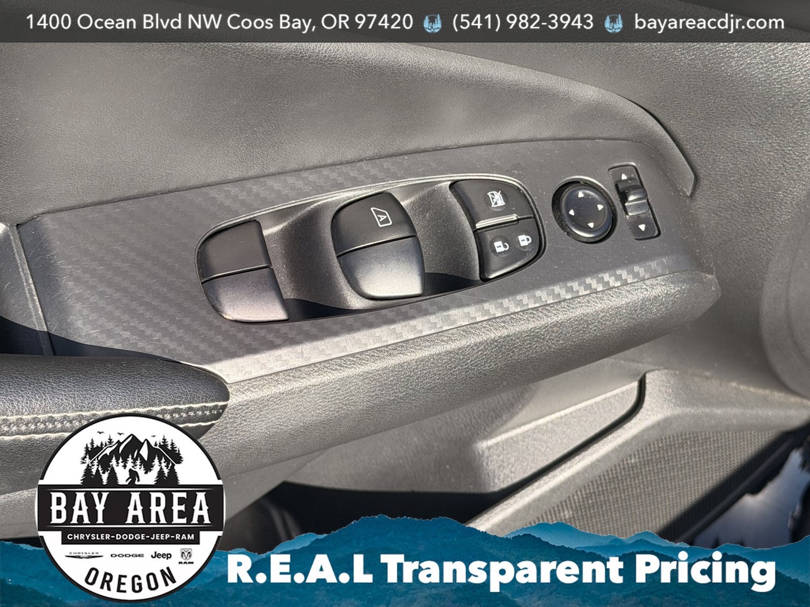 Used 2024 Nissan Altima 2.5 SV FWD image 11