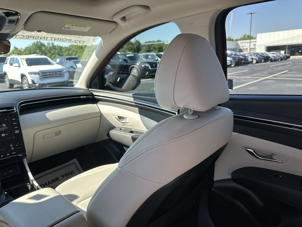 Used 2023 Hyundai Tucson SEL w/ Convenience Package FWD image 11