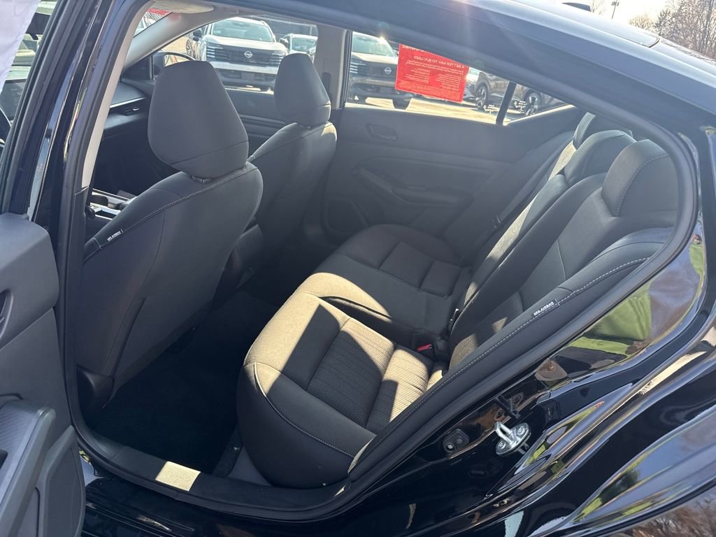 Used 2025 Nissan Altima 2.5 S image 26