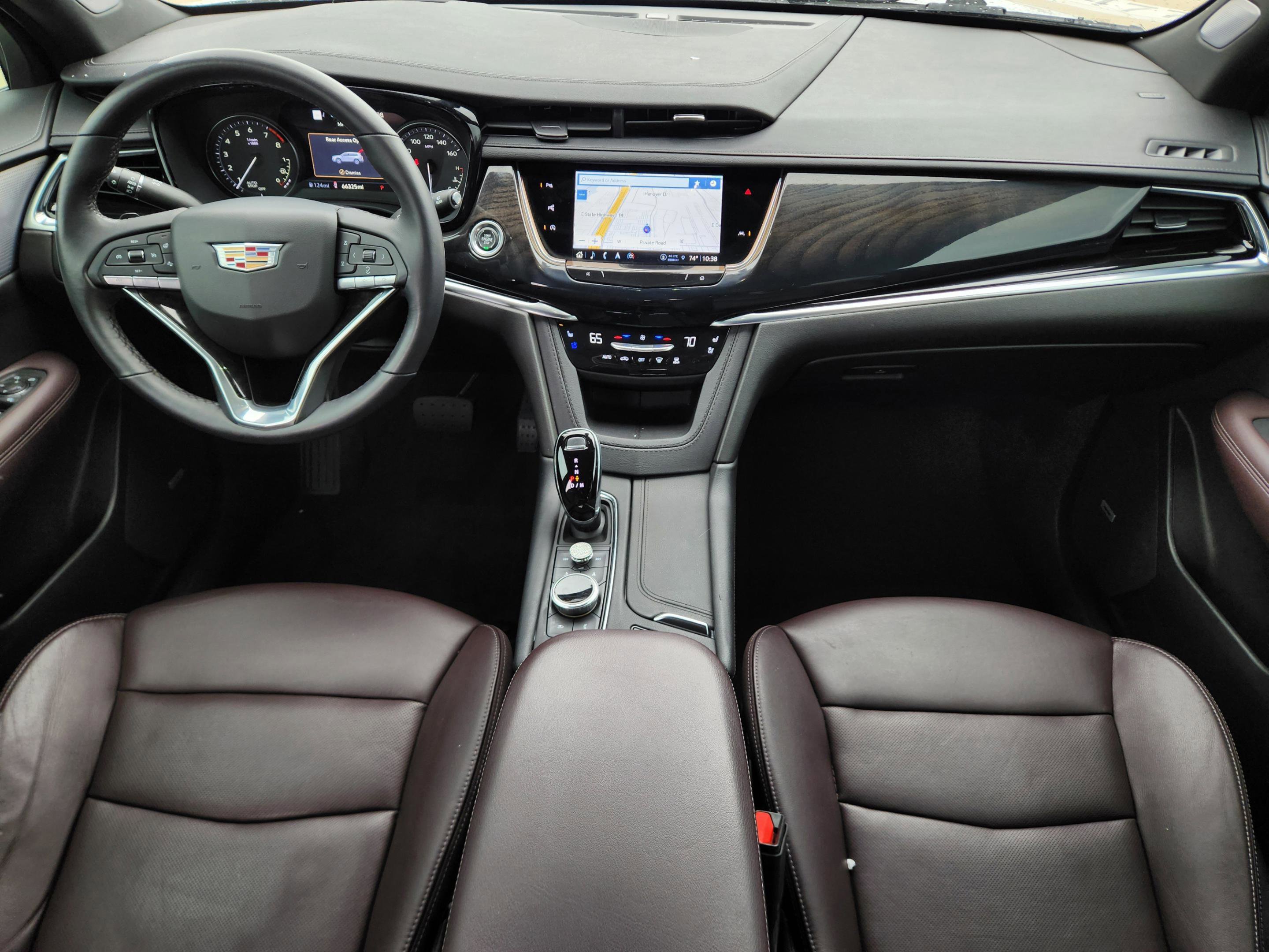 Used 2023 Cadillac XT6 Premium Luxury w/ Technology Package image 29